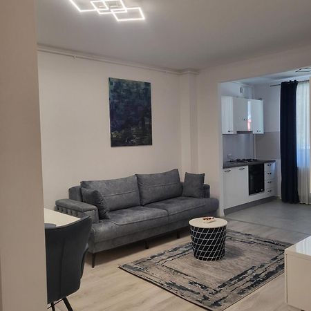Hils Pallady Apartament Lyly Бухарест Екстер'єр фото