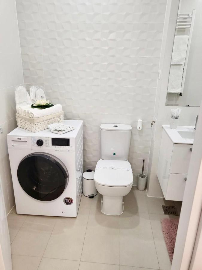 Hils Pallady Apartament Lyly Бухарест Екстер'єр фото